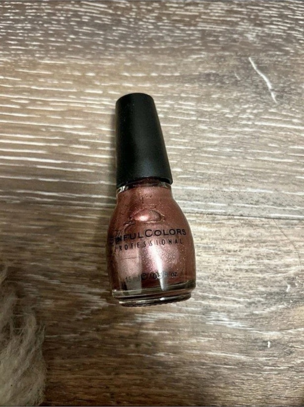 Sinful colors Mama-San Nail Lacquer in Pink NWT